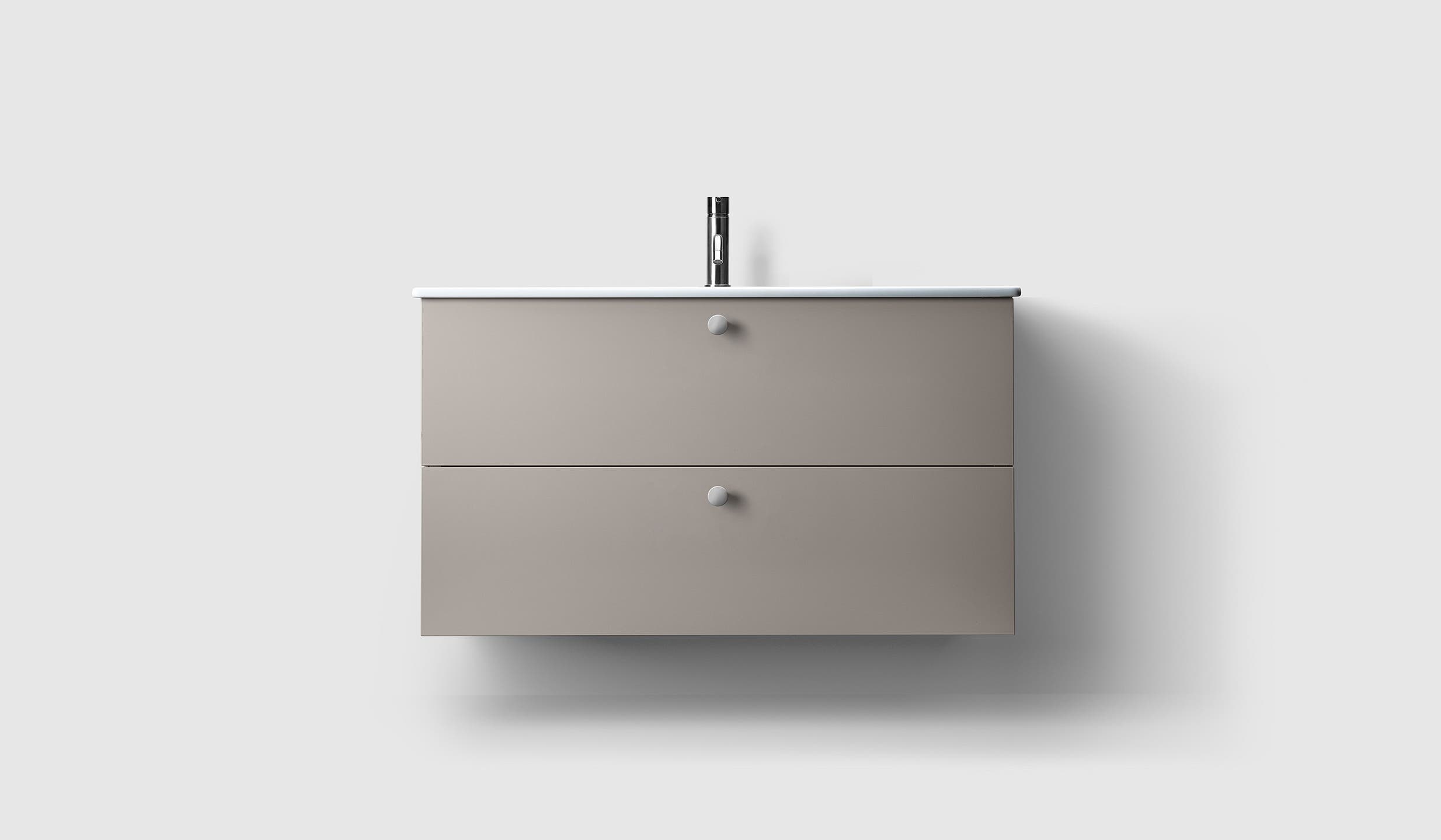 H3/100 - Warm Grey - Porcelain - A2.01 Chrome